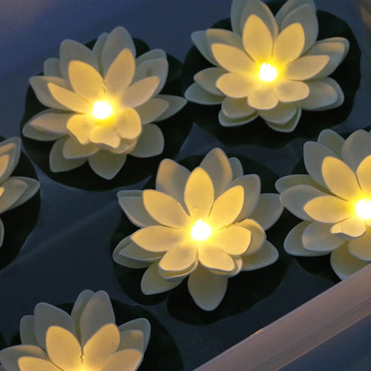 Floare Lotus LED cu Incarcare Solara Pentru Gradina
