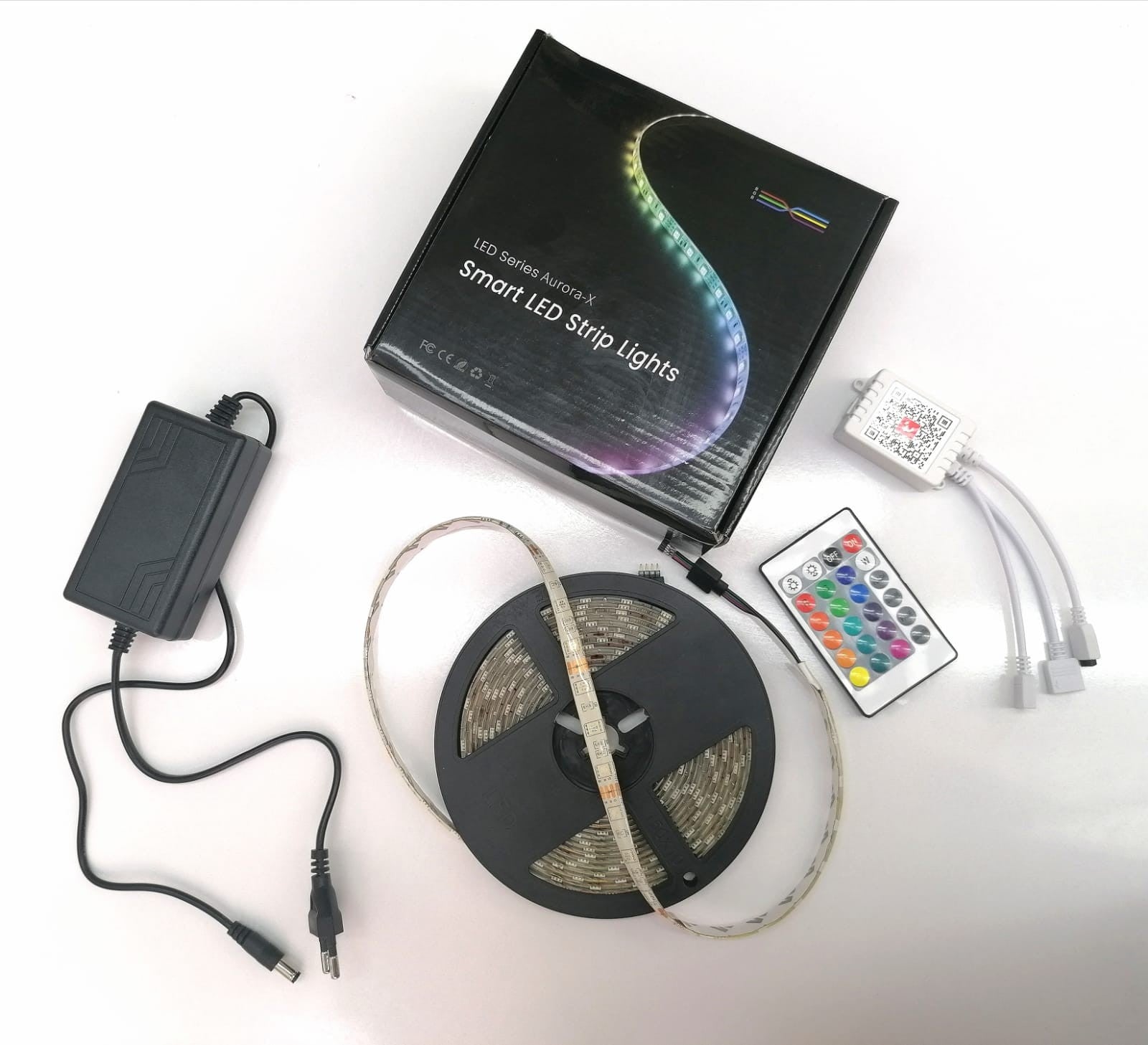 Kit Banda Led Rgb 12V Smart Ip65 5 Metri Alexa & Google Assistant Strips