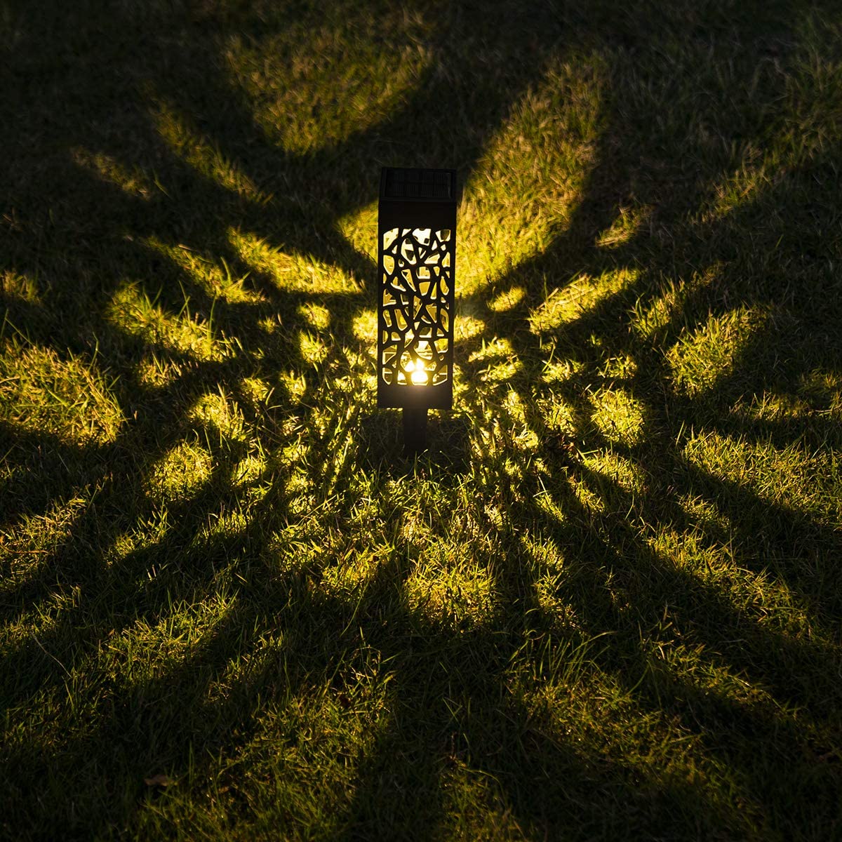 Stalp Led Gradina Cu Incarcare Solara Web Solar Light
