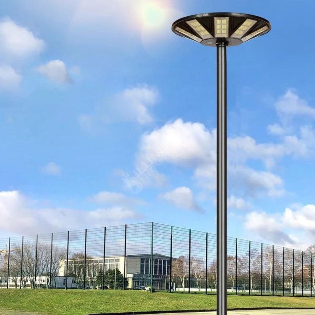 Stalp 3 Metri Echipat Cu Lampa Led 400W Incarcare Solara Si Telecomanda Solar Lamp